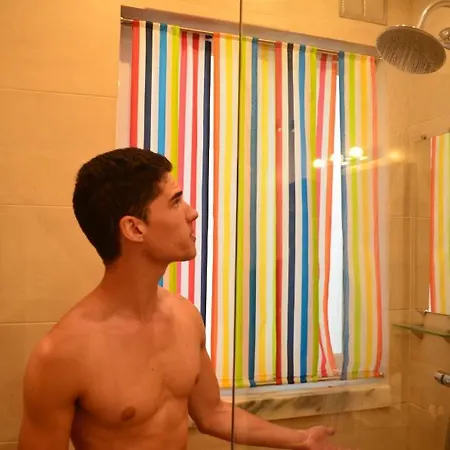 בית הארחה My Rainbow Gay Men's 2*